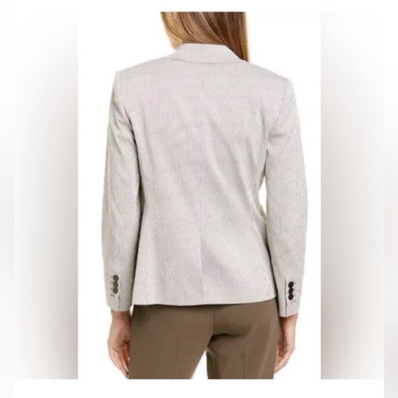 Theory Women's Beige Blazer - Picture 3 of 12
